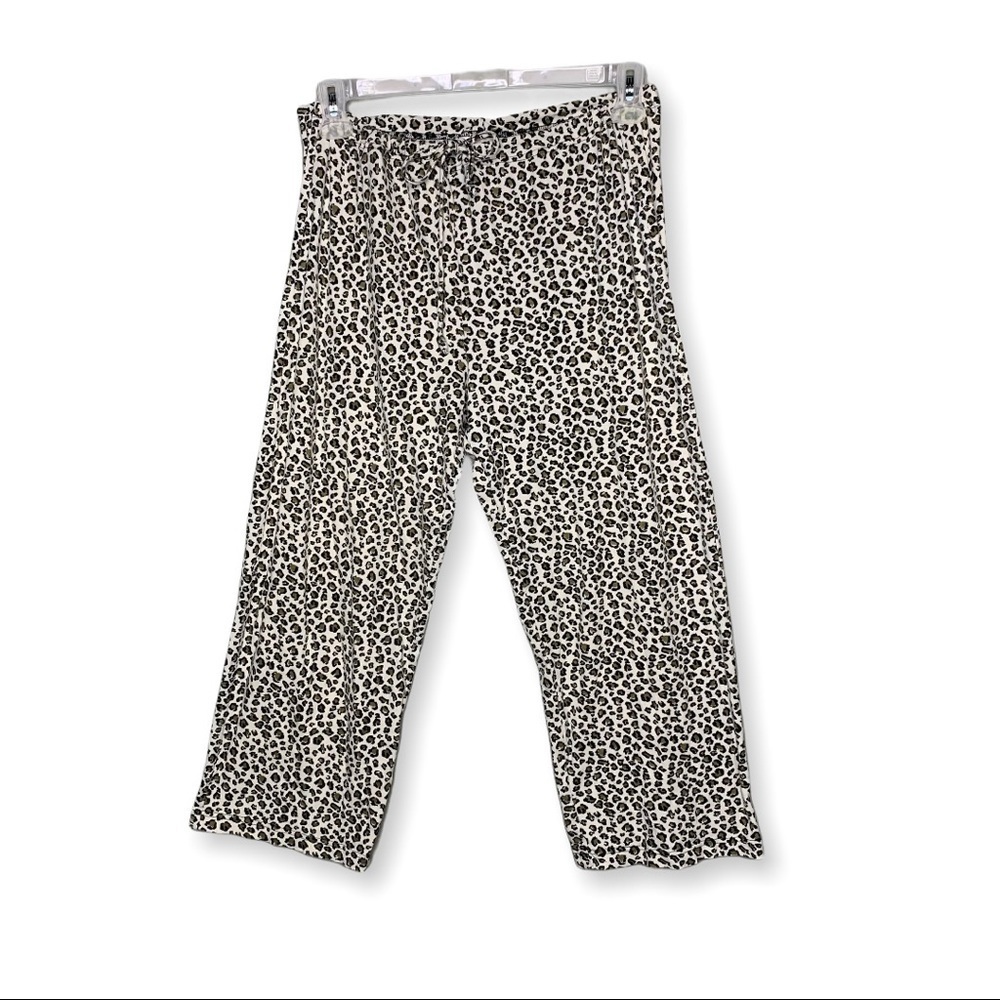 Victoria’s Secret Leopard Print Crop Lounge Pants